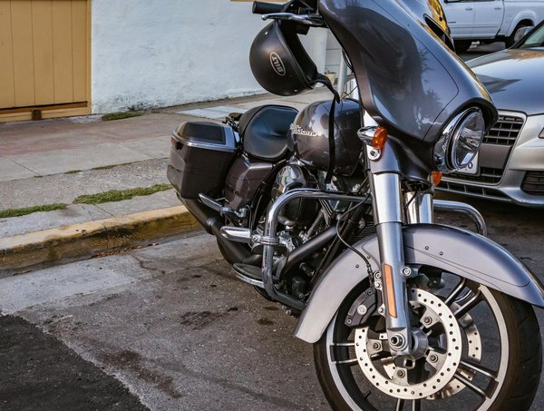 Mastering Headlight Alignment for Classic British Cars: A Guide to Complying with UK Road Regulations