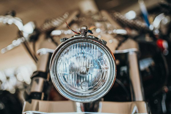 Essential Safety Guidelines for the Proper Handling and Disposal of Hybrid Vehicle Batteries